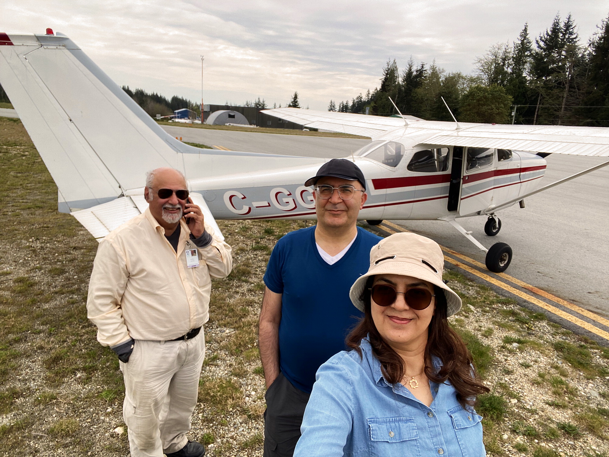 David is closing our flight plan after we land at Seachelt